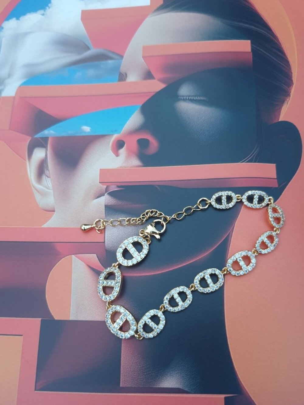 Women Gold Metal Chain Crystals Bracelet Women Girls Fashion Design Jewelry Gift
